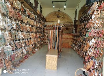 greece/thessaly/shop/diniakos-leather-sandals