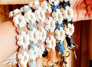 colorado/pueblo/shop/knots-and-fringe