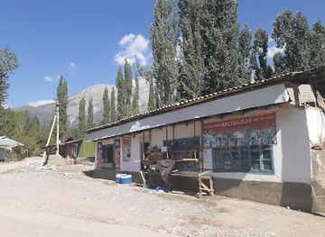kyrgyzstan/arslanbob-walnut-forest/shop/misha-s-shop-beer-under-the-counter