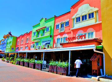 panama/colon/shop/colon-2000-duty-free-mall