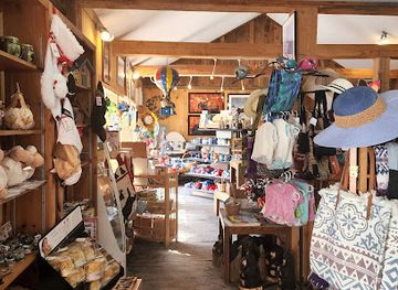 vermont/windham-county/shop/hayseed-gifts