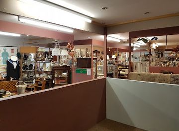 united-kingdom/sheffield/shop/sheffield-antiques-emporium