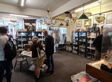 united-kingdom/derbyshire/attraction/matlock-antiques-collectables