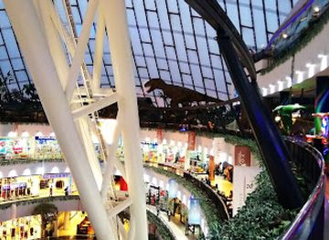 kazakhstan/nur-sultan/khan-shatyr-entertainment-center/shop/khan-shatyr