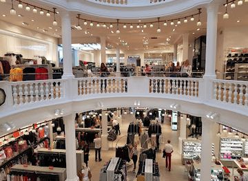 netherlands/the-hague/shop/h-m