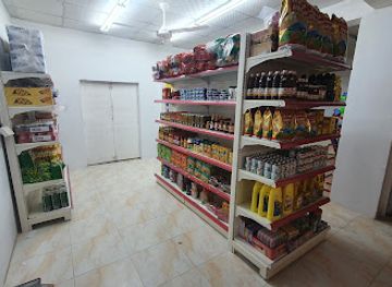 oman/wadi-bani-khalid/shop/sale-of-foodstuff-vegetables-fruits-date