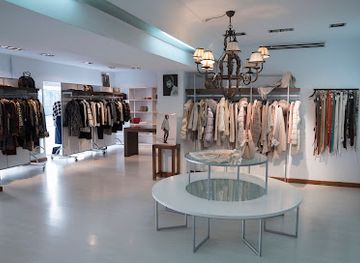 spain/salamanca/centro/shop/boutique-libra