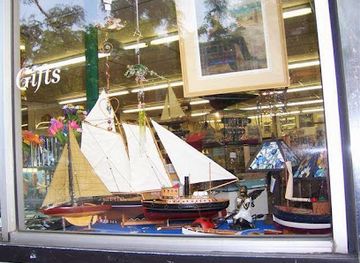 massachusetts/gloucester/shop/house-of-the-raven