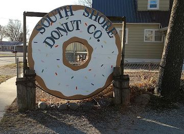 iowa/clear-lake/shop/south-shore-donut-co