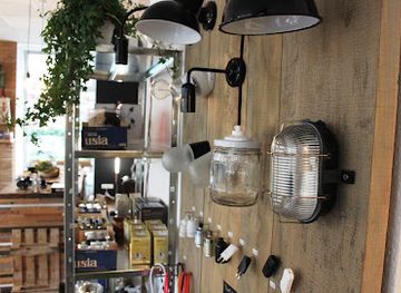 germany/frankfurt/nordend/shop/o-t-b-t-off-the-beaten-track