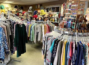 maine/portland/shop/everchanging-seasons-consignment-boutique