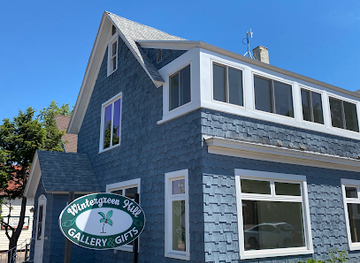 michigan/marquette/shop/wintergreen-hill-gallery-and-gifts