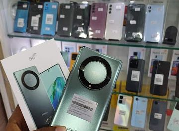 libya/tadrart-acacus/shop/mobile-store-for-cell-phones