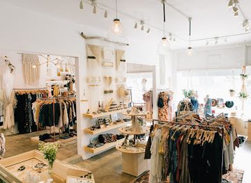 california/long-beach/the-pike/shop/prism-boutique