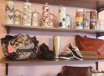 kansas/osage-cuestas/shop/house-of-three-boutique