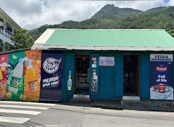 seychelles/port-glaud/shop/veera-ragavan-shop