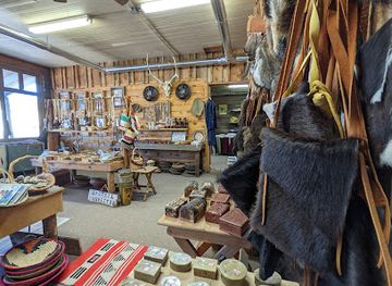 wyoming/platte-county/shop/fort-laramie-frontier-trading-post