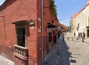 mexico/san-miguel-de-allende/shop/laika-boutique