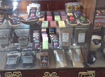ecuador/amazon/shop/kallari-chocolate