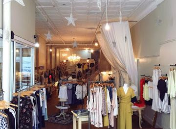 iowa/des-moines/shop/aimee