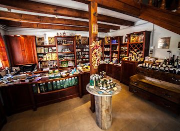 hungary/bakony/shop/monostori-ajandekbolt