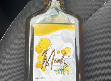 puerto-rico/vieques/shop/yerbabuena-y-mas-health-food-store