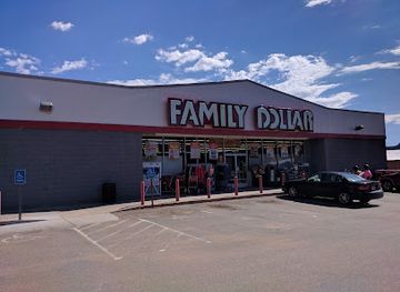 utah/kanab/shop/family-dollar
