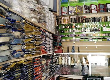 morocco/todra-gorge/shop/eastern-perfumes-and-traditional-clothing-at-hamza