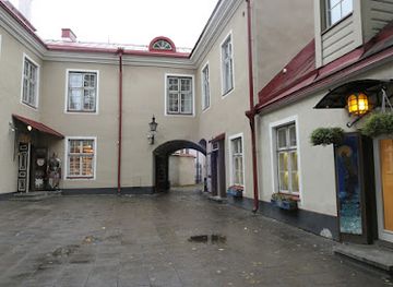 estonia/tallinn-old-town/shop/livonia-souvenirs