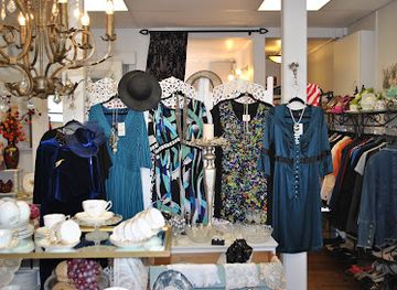 new-zealand/hamilton/shop/hospice-shop-waikato-va-va-voom-boutique