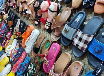 malawi/mulanje-mountain/shop/kassam-bazaar