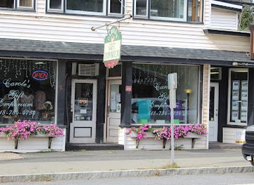 new-york/catskill-mountains/shop/carole-s-gift-emporium