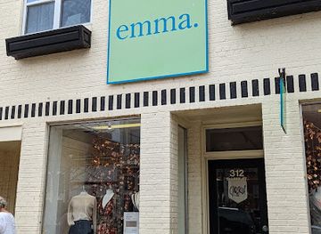 michigan/petoskey/shop/emma