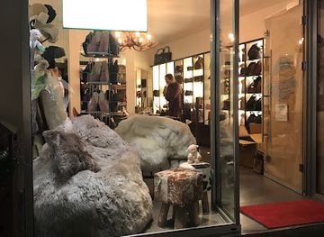 germany/eagle-s-nest/shop/fell-shop-berchtesgaden