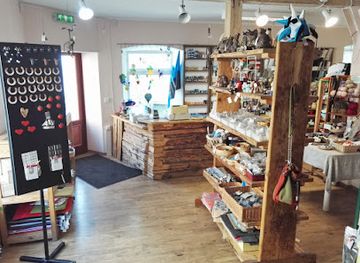 estonia/otepaa-ski-resort/shop/ann-boutique-otepaa-handicraft-shop-souvenir-shop