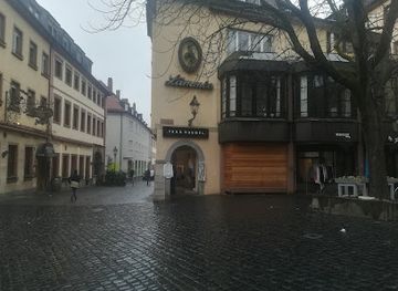 germany/wurzburg/festung-marienberg/shop/frau-huegel-the-store