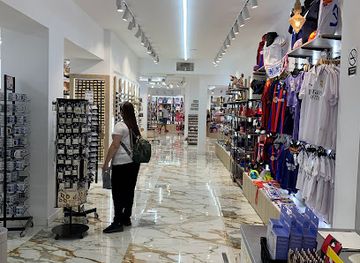 spain/madrid/shop/from-madrid-with-love-s-l