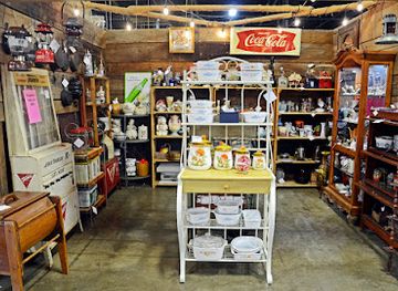 alabama/piney-woods/shop/calhoun-pickers