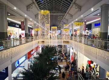 ecuador/andean-highlands/shop/mall-del-sol