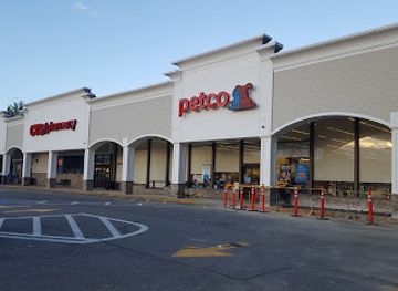 massachusetts/waltham/shop/linden-plaza