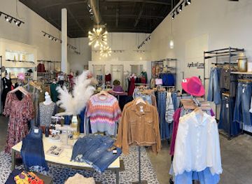 south-carolina/fort-mill/shop/apricot-lane-boutique