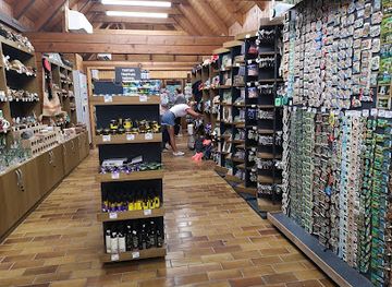 croatia/plitvice-lakes-national-park/shop/souvenir-shop-plitvice-lakes