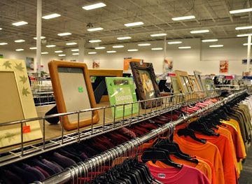 virginia/arlington/shop/goodwill-of-greater-washington-retail-store