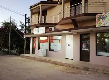 mozambique/tofo-beach/shop/mr-fresh-supermercado