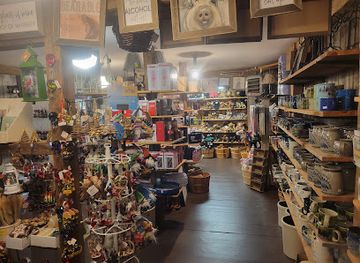 The Old Country Store and Museum