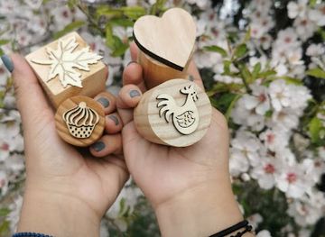 cyprus/larnaca-salt-lake/shop/playgination