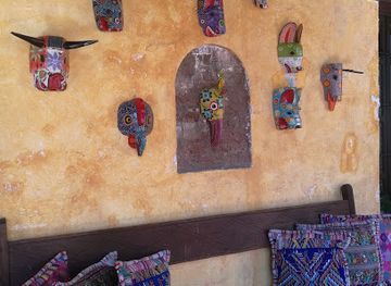 guatemala/motagua-valley/shop/store-santo-domingo-where-polo