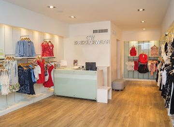 colombia/tayrona-national-natural-park/shop/the-color-wear