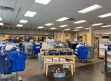 connecticut/new-haven-county/shop/university-of-new-haven-campus-store