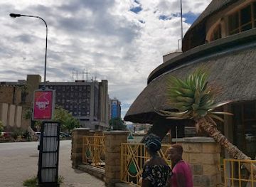 lesotho/thaba-bosiu-national-monument/shop/basotho-hat